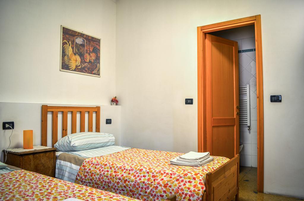 Bed And Breakfast Arcobaleno Болонья Экстерьер фото